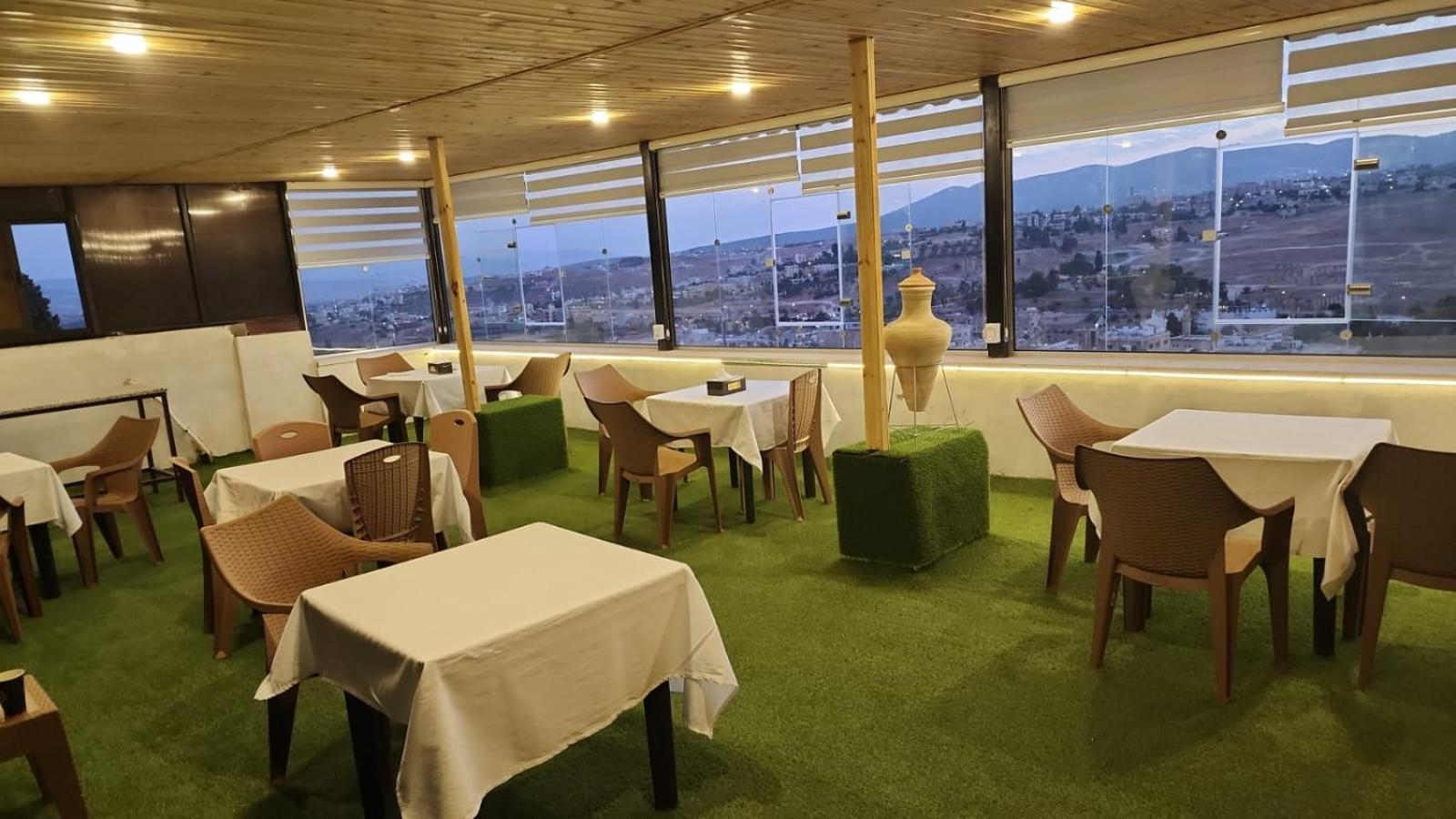 Dream House Hotel Dzseras Kültér fotó