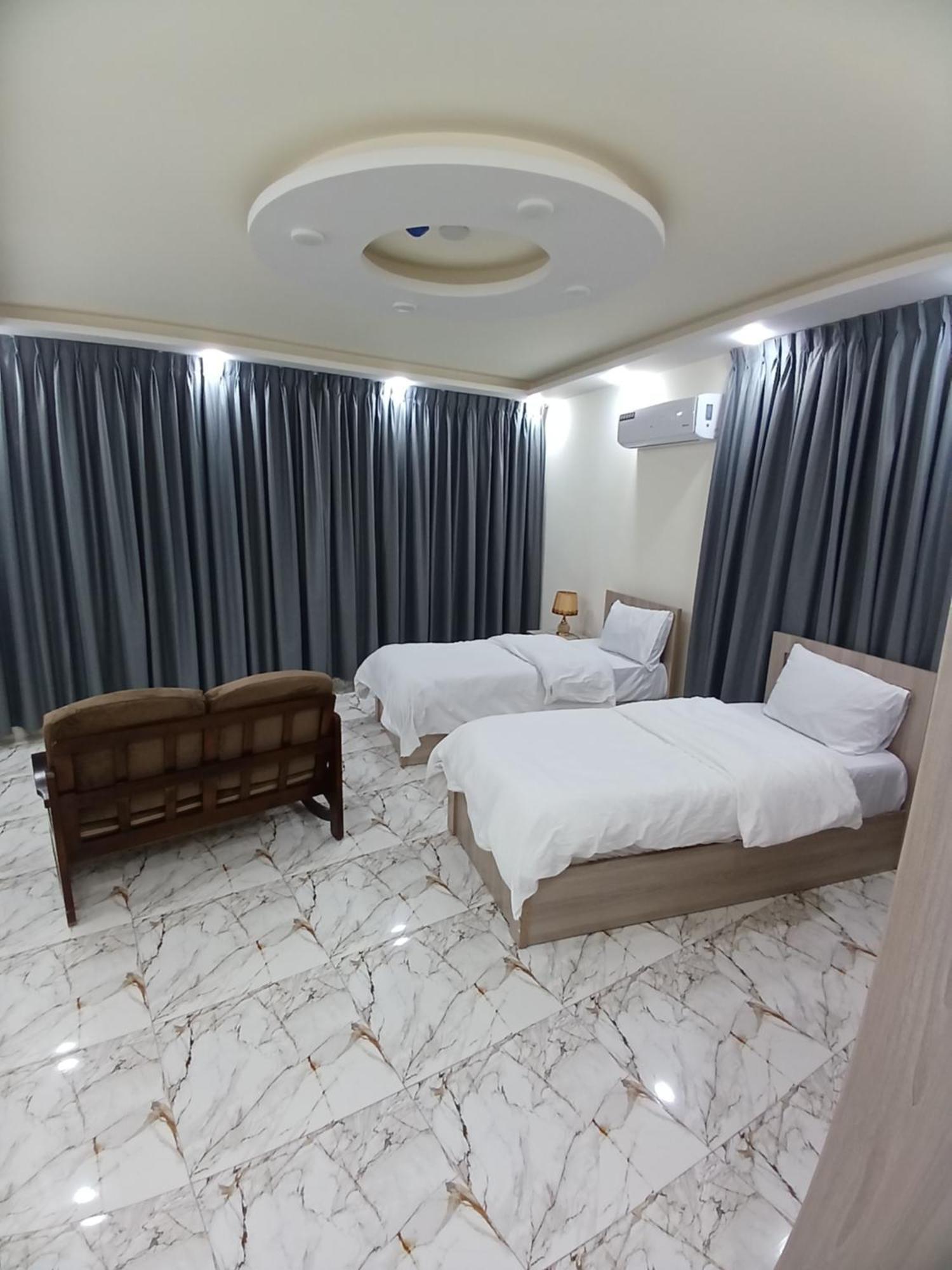 Dream House Hotel Dzseras Kültér fotó