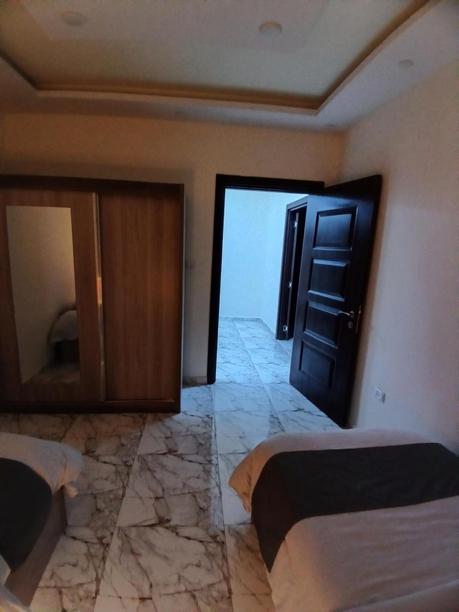 Dream House Hotel Dzseras Kültér fotó