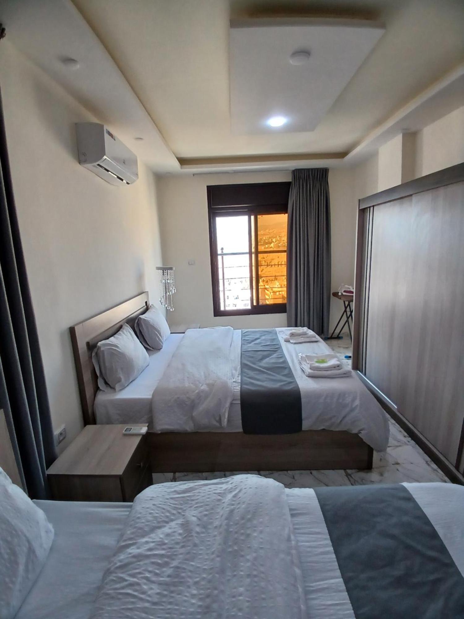 Dream House Hotel Dzseras Kültér fotó